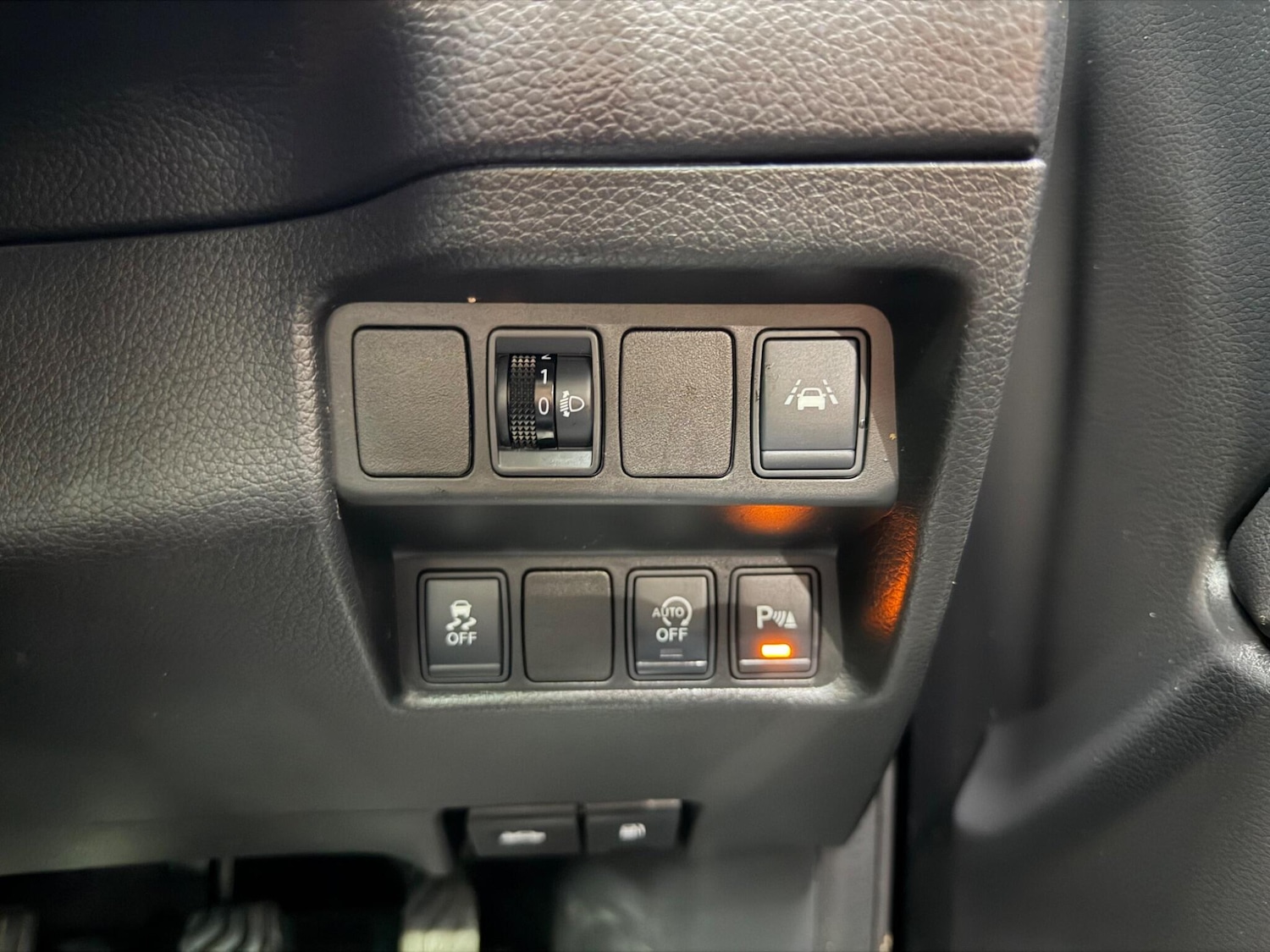 Used Nissan Qashqai for sale - 77625926: Photo 24