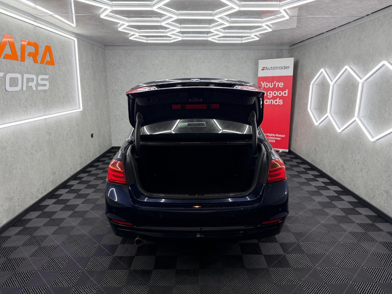 Used BMW 3 Series 2014 for sale - 78185501: Photo 19