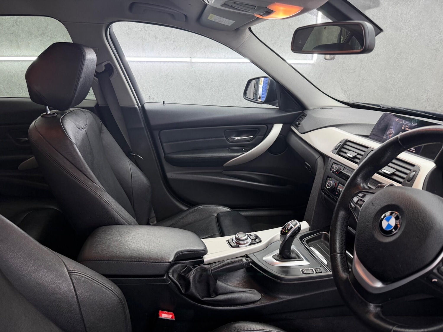 Used BMW 3 Series 2014 for sale - 78185501: Photo 21