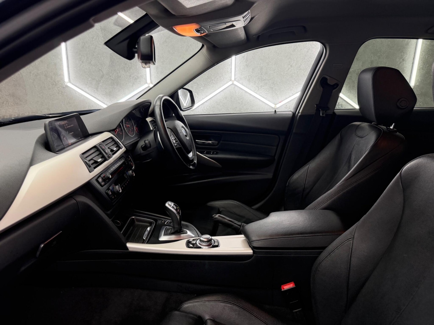 Used BMW 3 Series 2014 for sale - 78185501: Photo 22