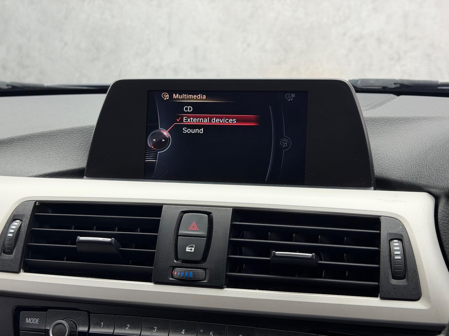 Used BMW 3 Series 2014 for sale - 78185501: Photo 31