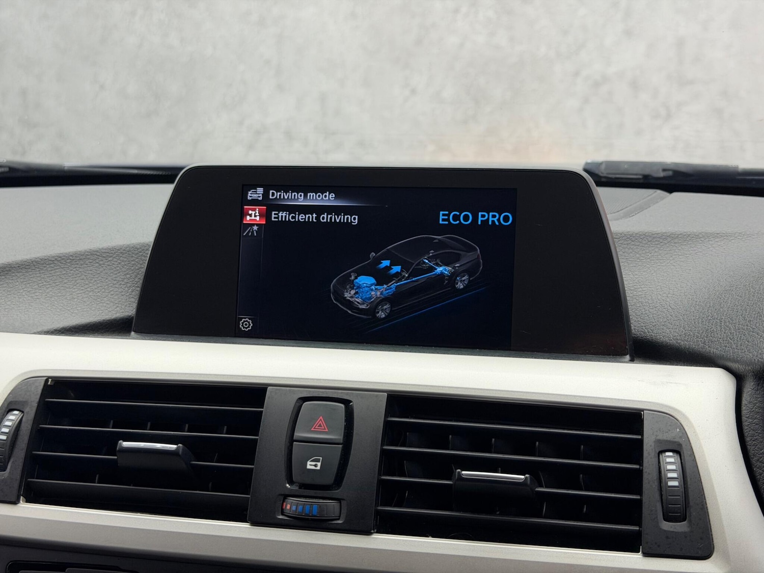 Used BMW 3 Series 2014 for sale - 78185501: Photo 35