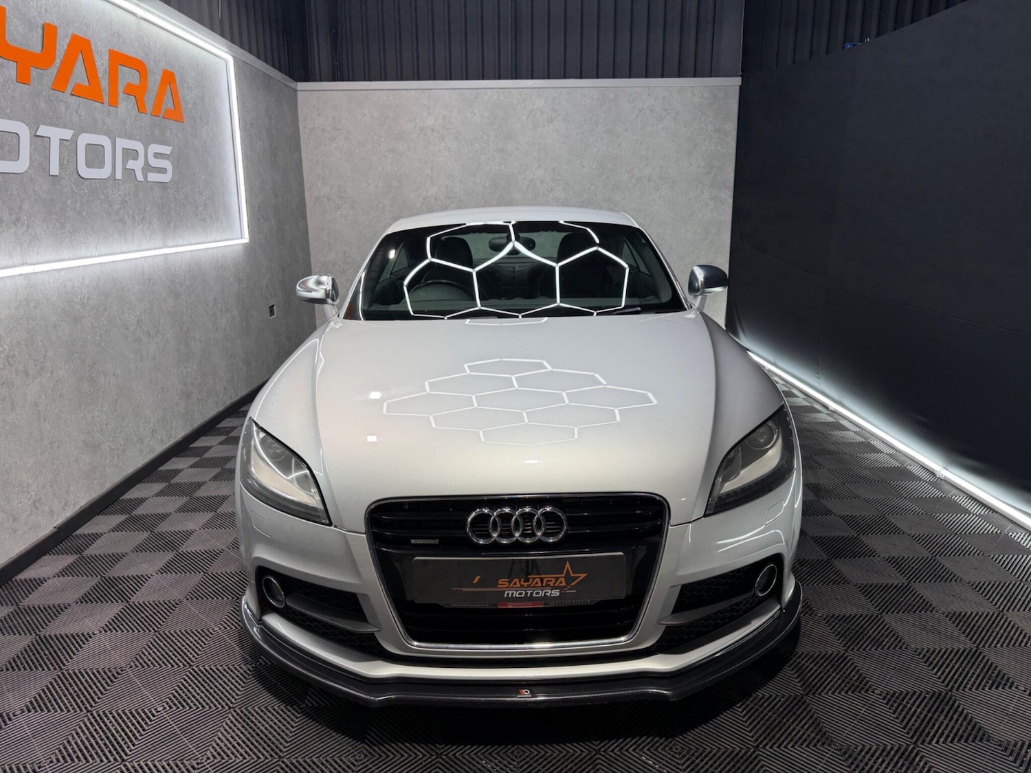 Used Audi TT 2011 for sale - 77441170: Photo 3