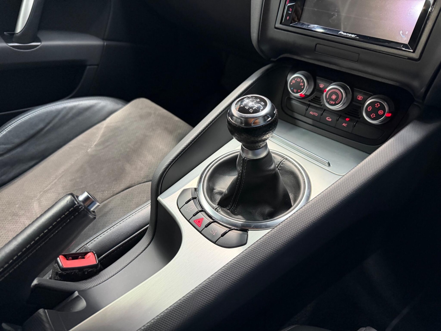 Used Audi TT 2011 for sale - 77441170: Photo 38