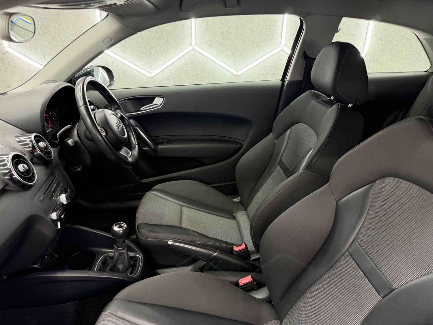 Used Audi A1 2013 for sale - 78034984: Photo 23