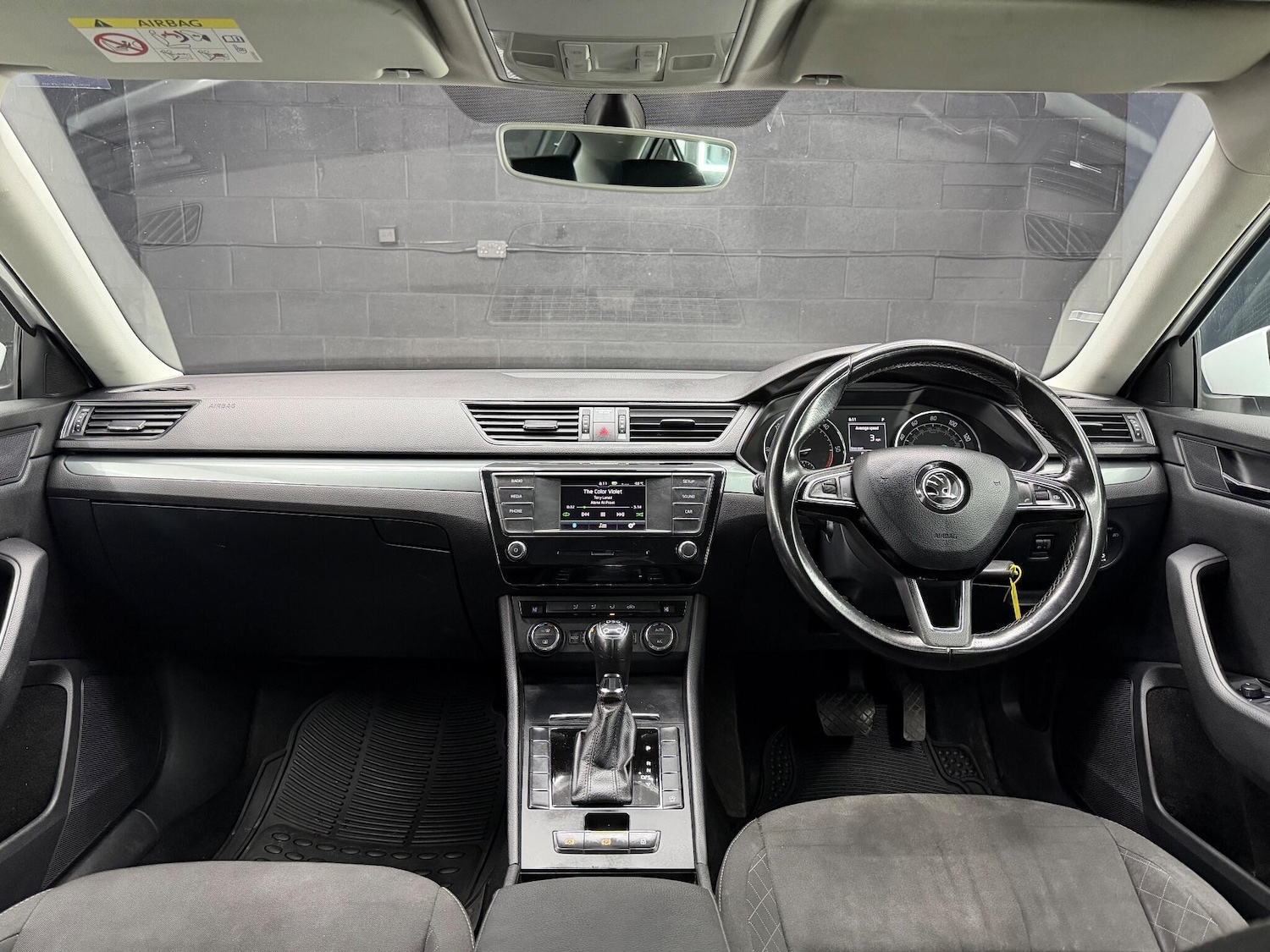 Used Skoda Superb 2015 for sale - 77143218: Photo 35