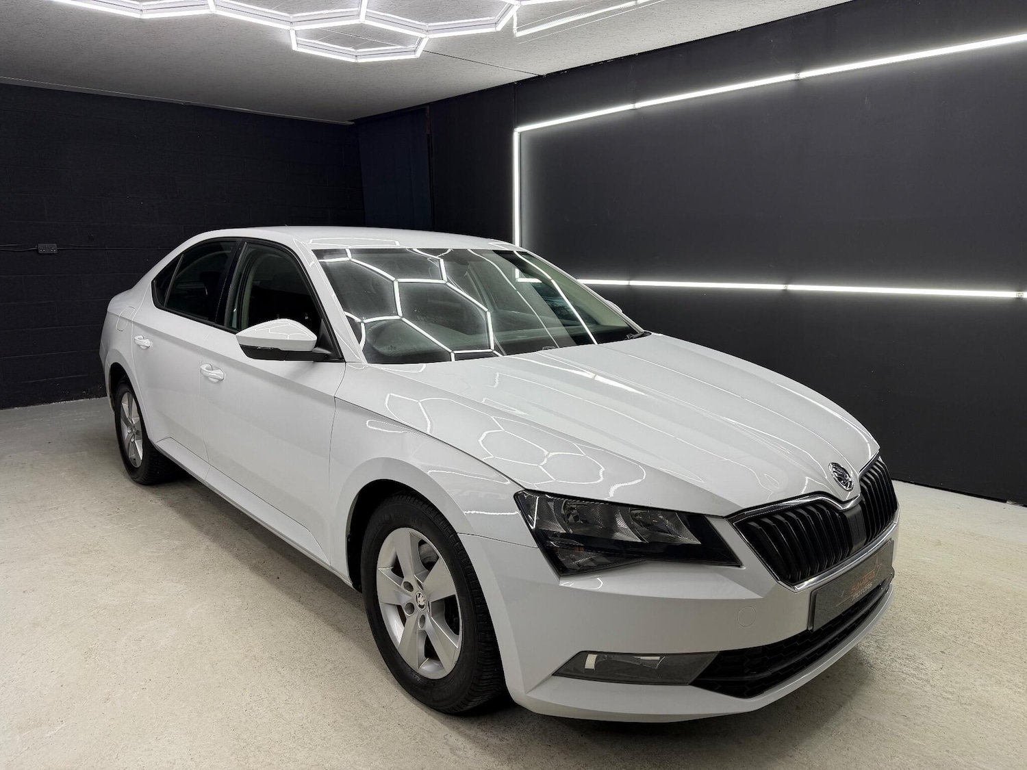 Used Skoda Superb 2015 for sale - 77143218: Photo 4