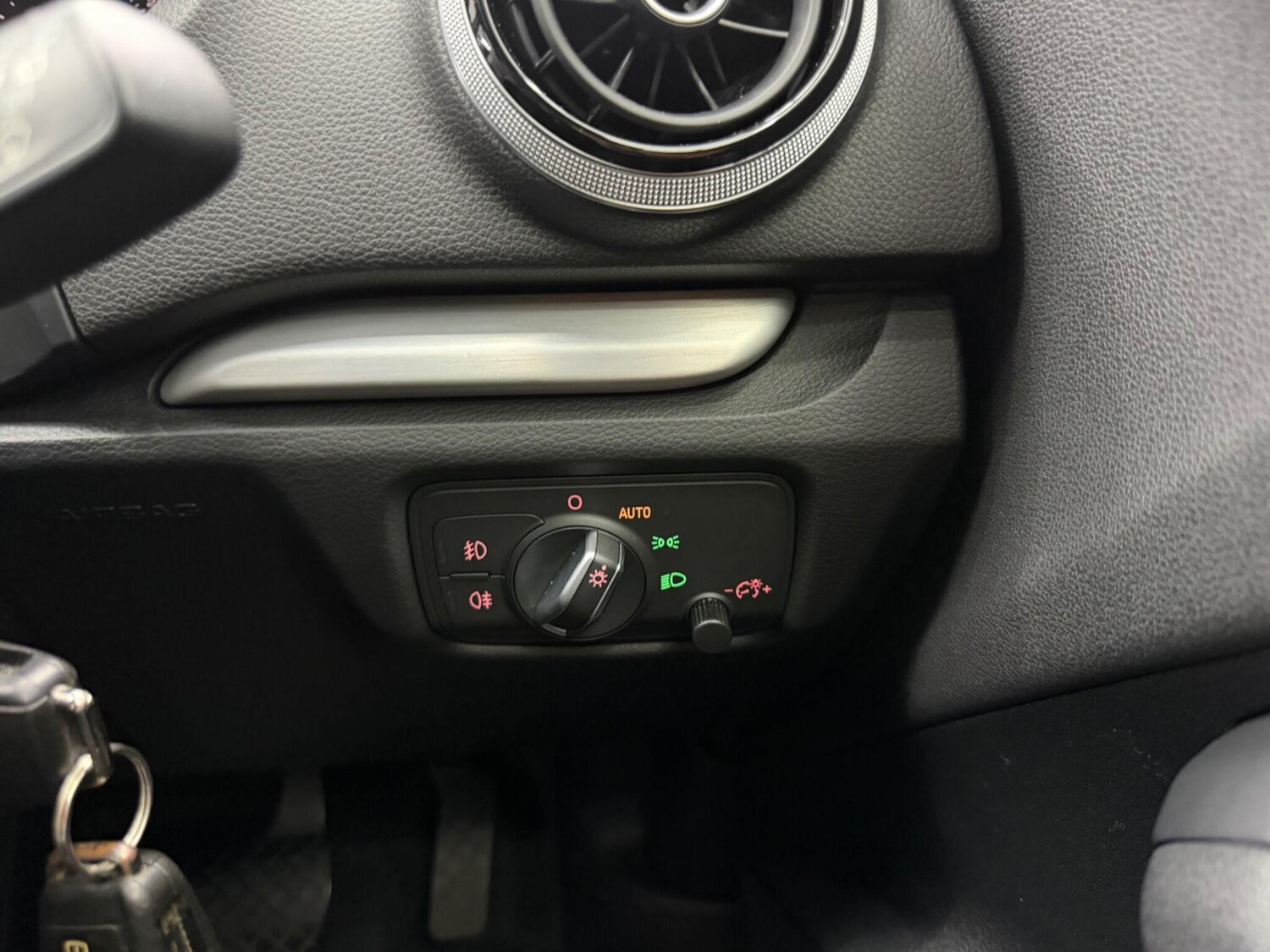 Used Audi A3 2016 for sale - 78156722: Photo 43