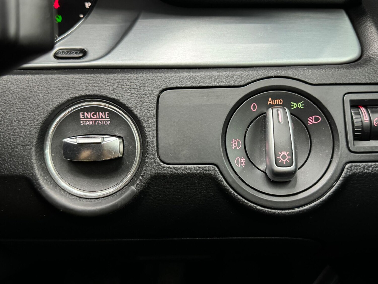 Vehicle 33
