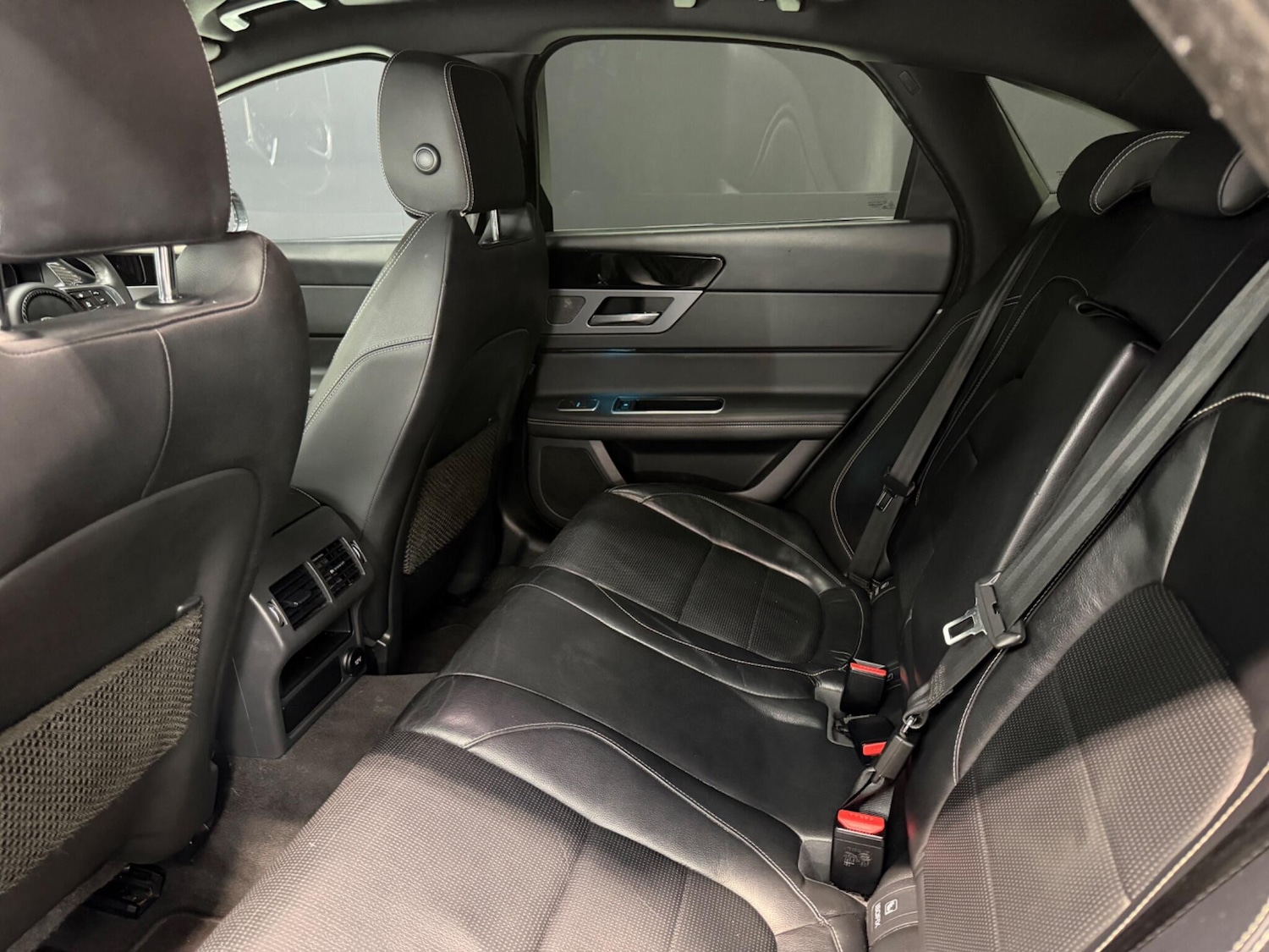 Used Jaguar XF 2017 for sale - 77331437: Photo 19