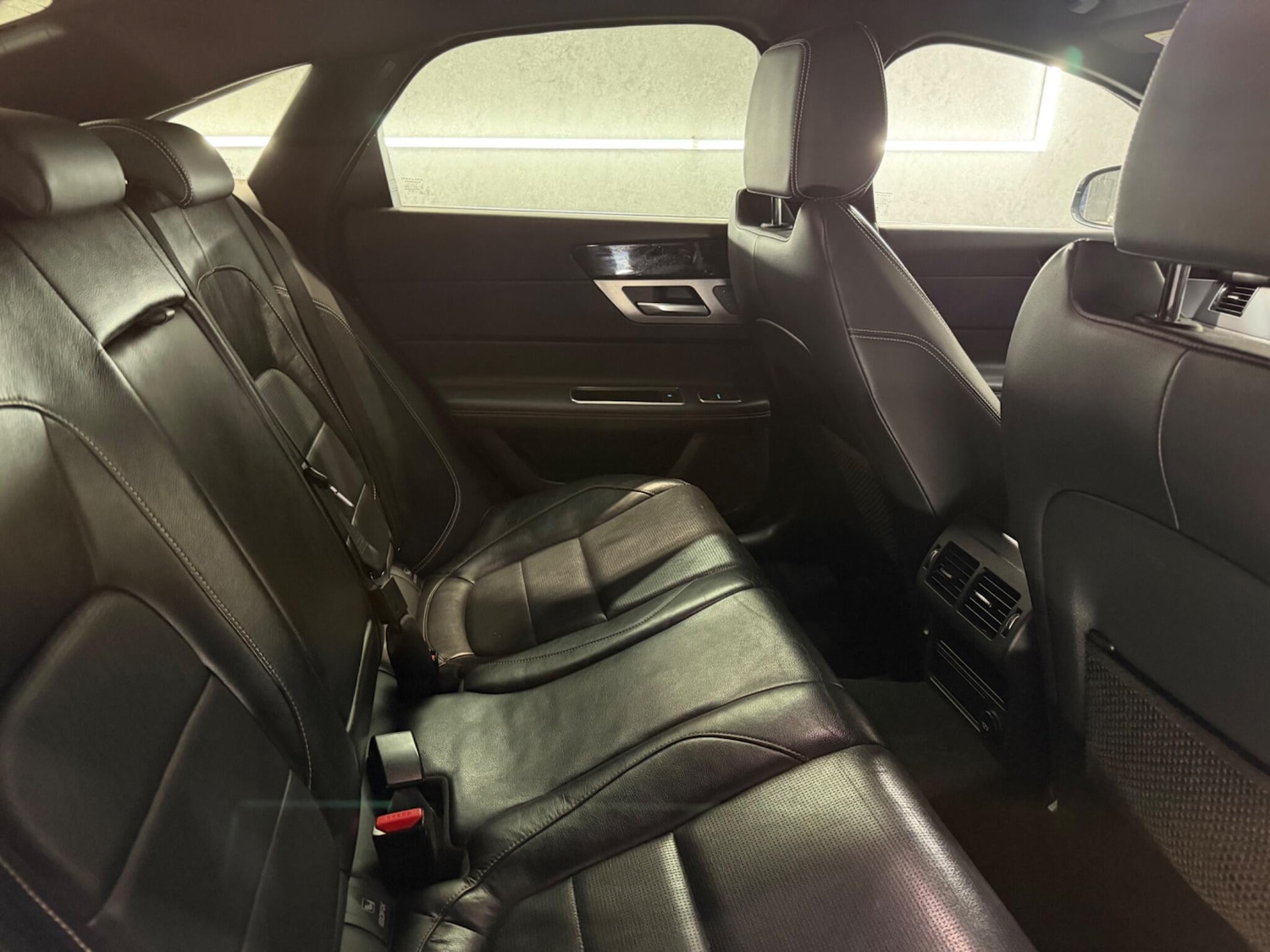 Used Jaguar XF 2017 for sale - 77331437: Photo 20