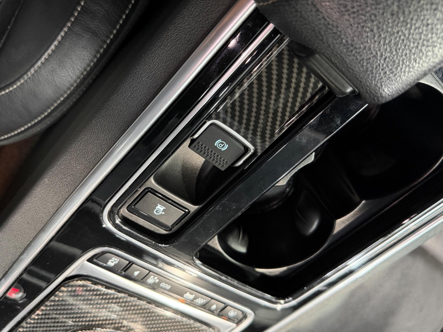 Used Jaguar XF 2017 for sale - 77331437: Photo 34