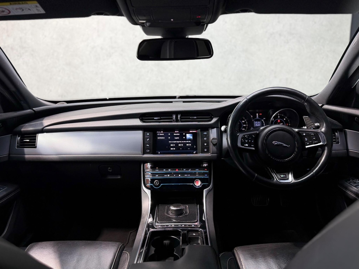 Used Jaguar XF 2017 for sale - 77331437: Photo 37