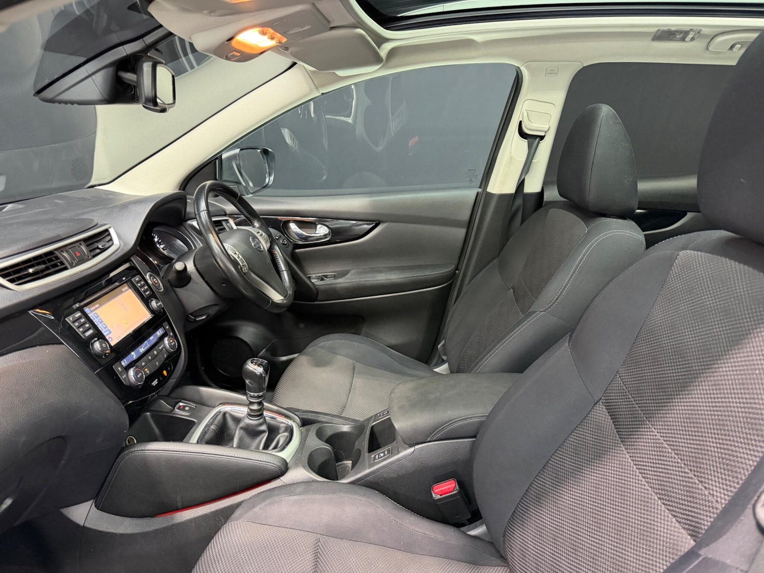 Used Nissan Qashqai for sale - 77704965: Photo 21