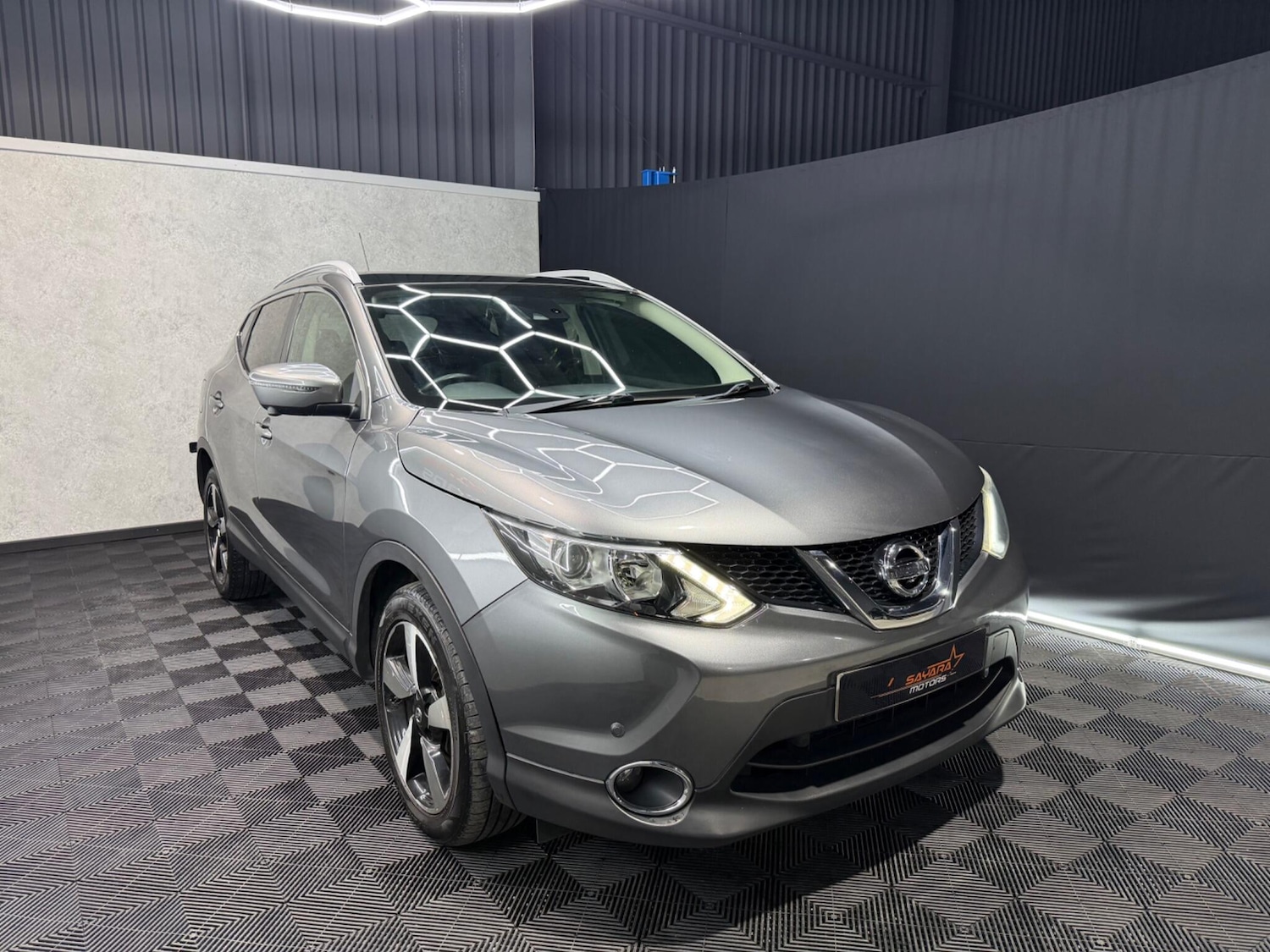 Used Nissan Qashqai for sale - 77704965: Photo 4