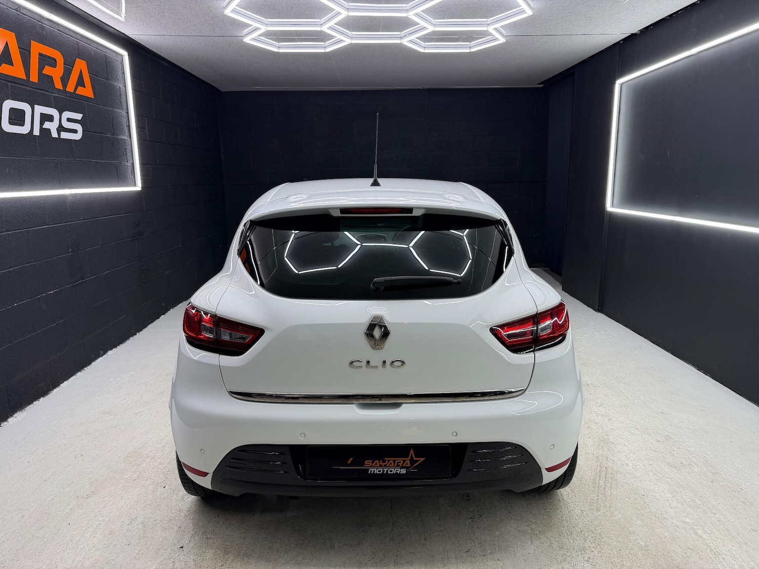 Used Renault Clio 2018 for sale - 77143466: Photo 11