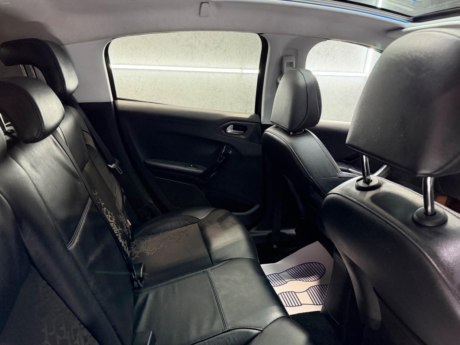 Used Peugeot 208 2014 for sale - 77331442: Photo 20