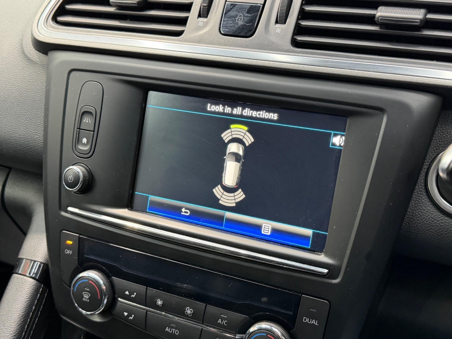 Used Renault Kadjar for sale - 77824992: Photo 31