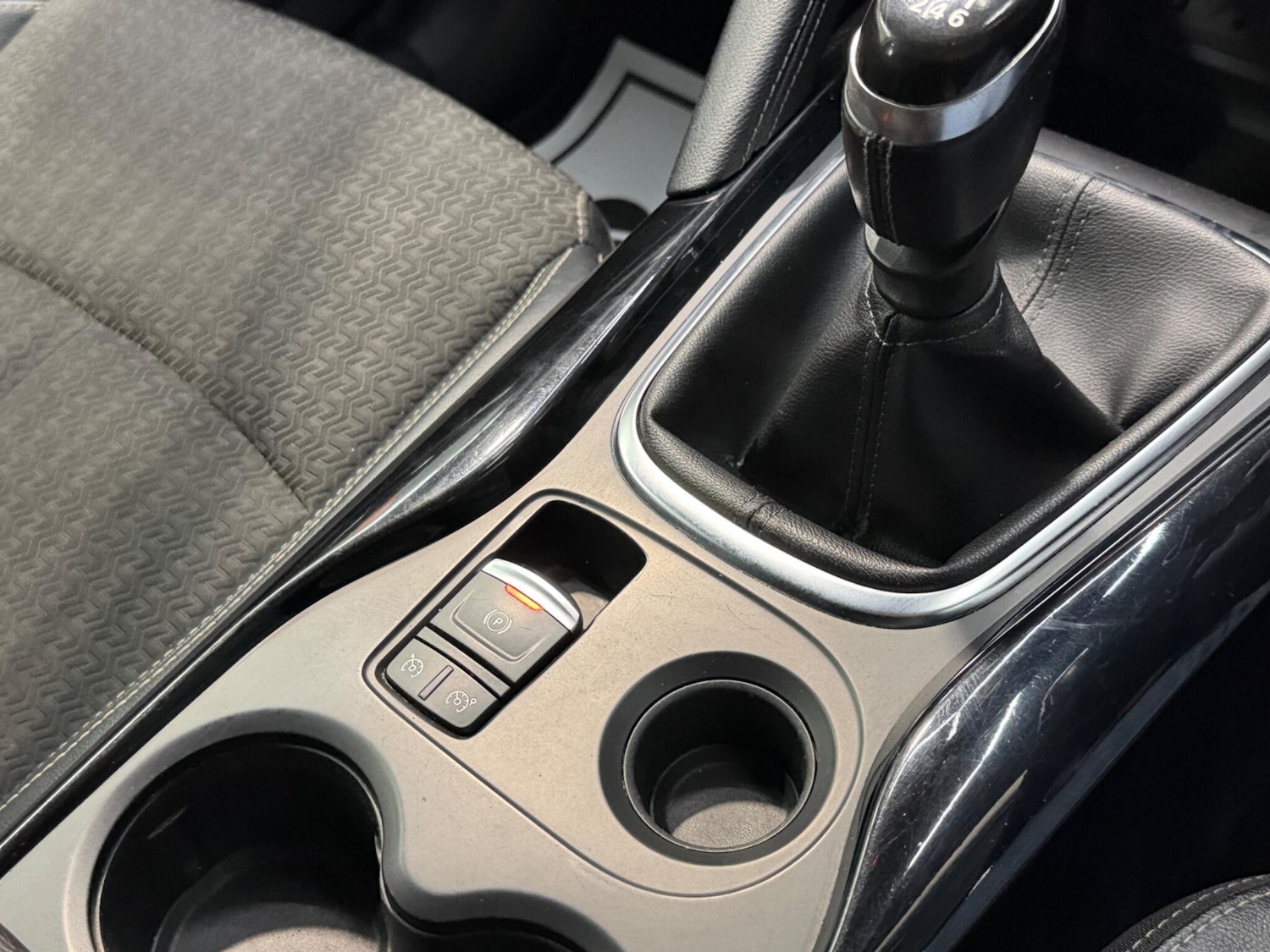 Used Renault Kadjar for sale - 77824992: Photo 33