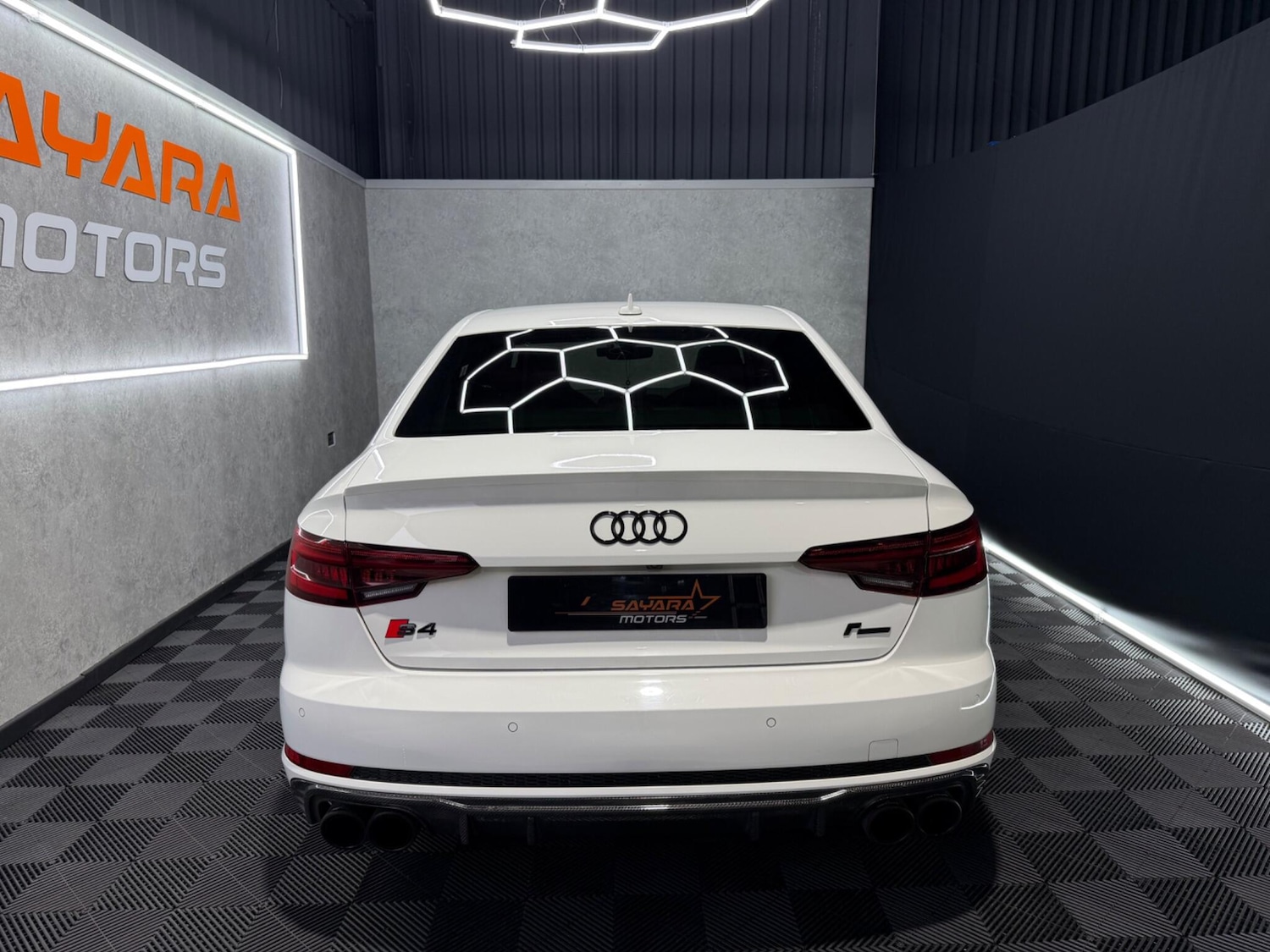 Used Audi A4 2017 for sale - 78100516: Photo 12