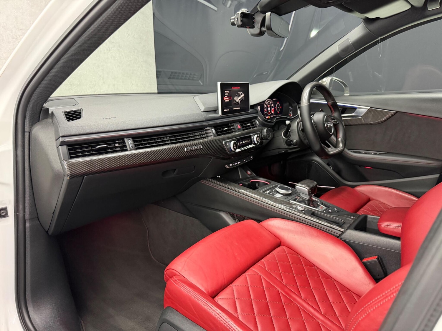 Used Audi A4 2017 for sale - 78100516: Photo 32