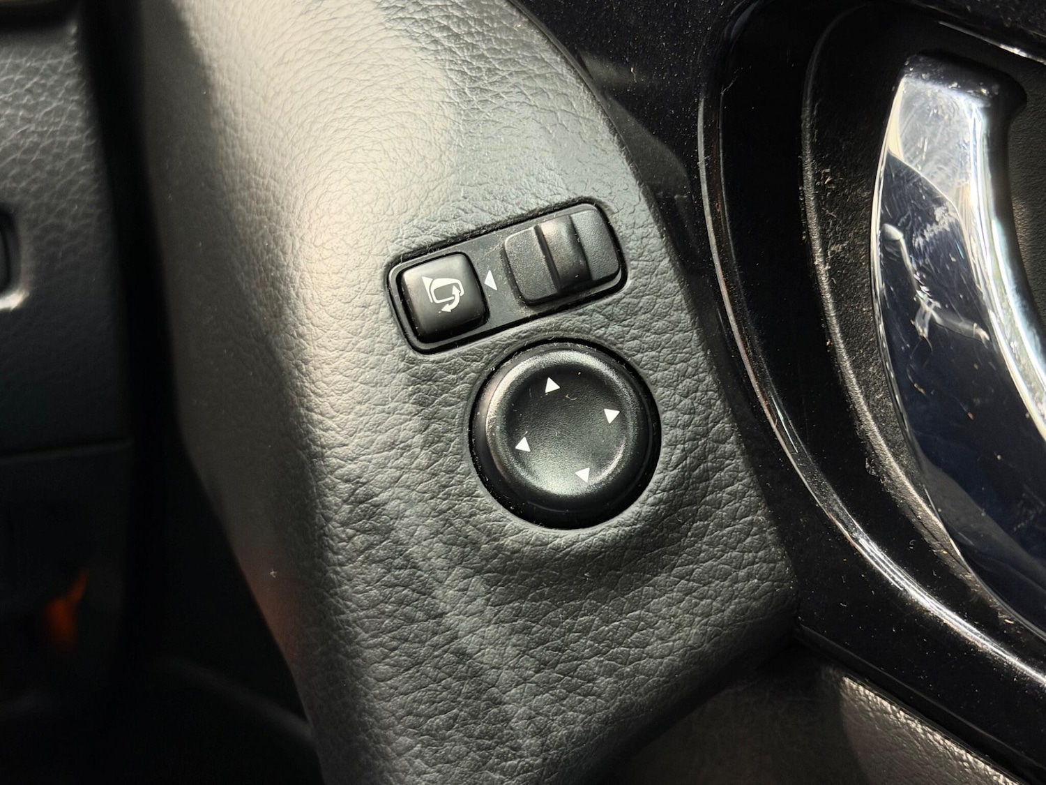 Used Nissan Qashqai for sale - 77550614: Photo 30