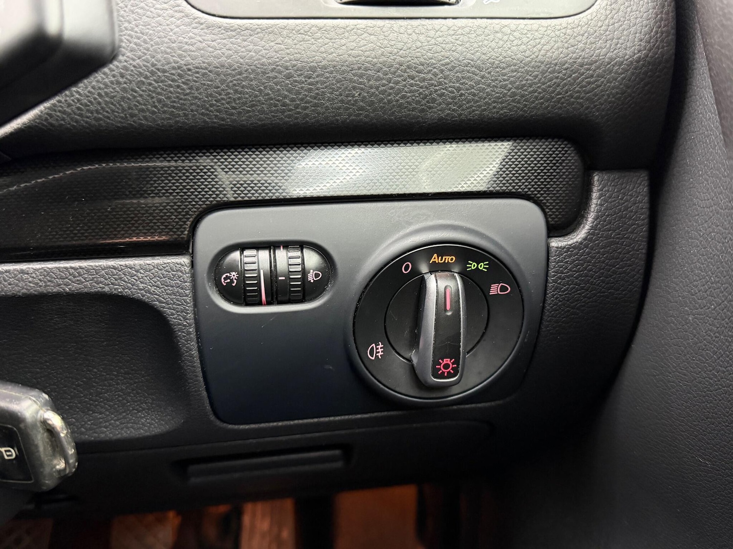 Used Volkswagen Golf 2012 for sale - 77143237: Photo 29