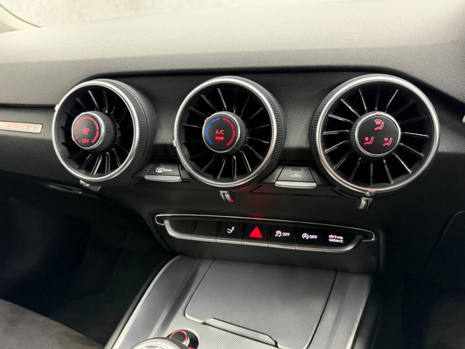 Used Audi TT for sale - 78006336: Photo 39