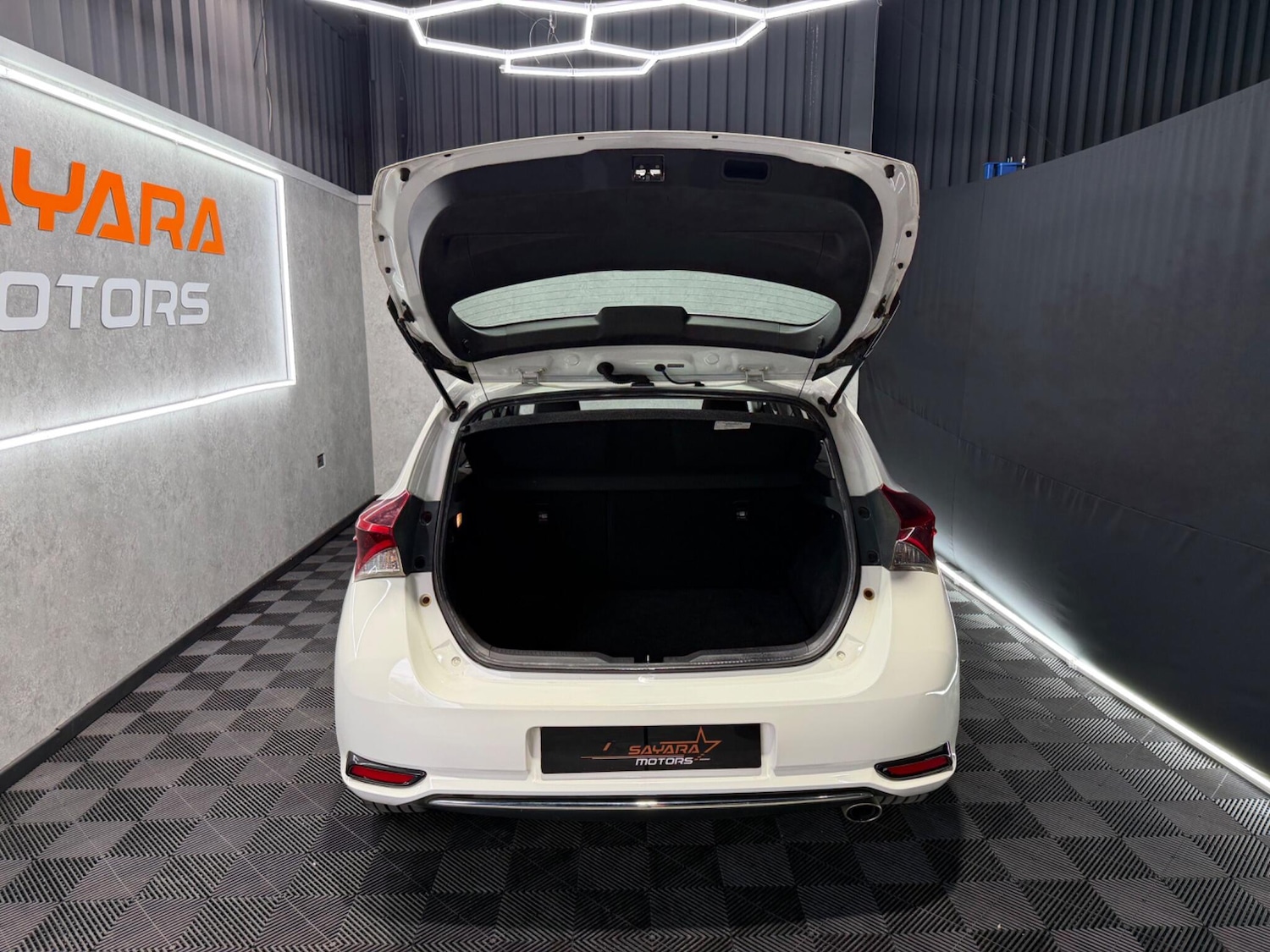 Used Toyota Auris 2017 for sale - 77709832: Photo 16