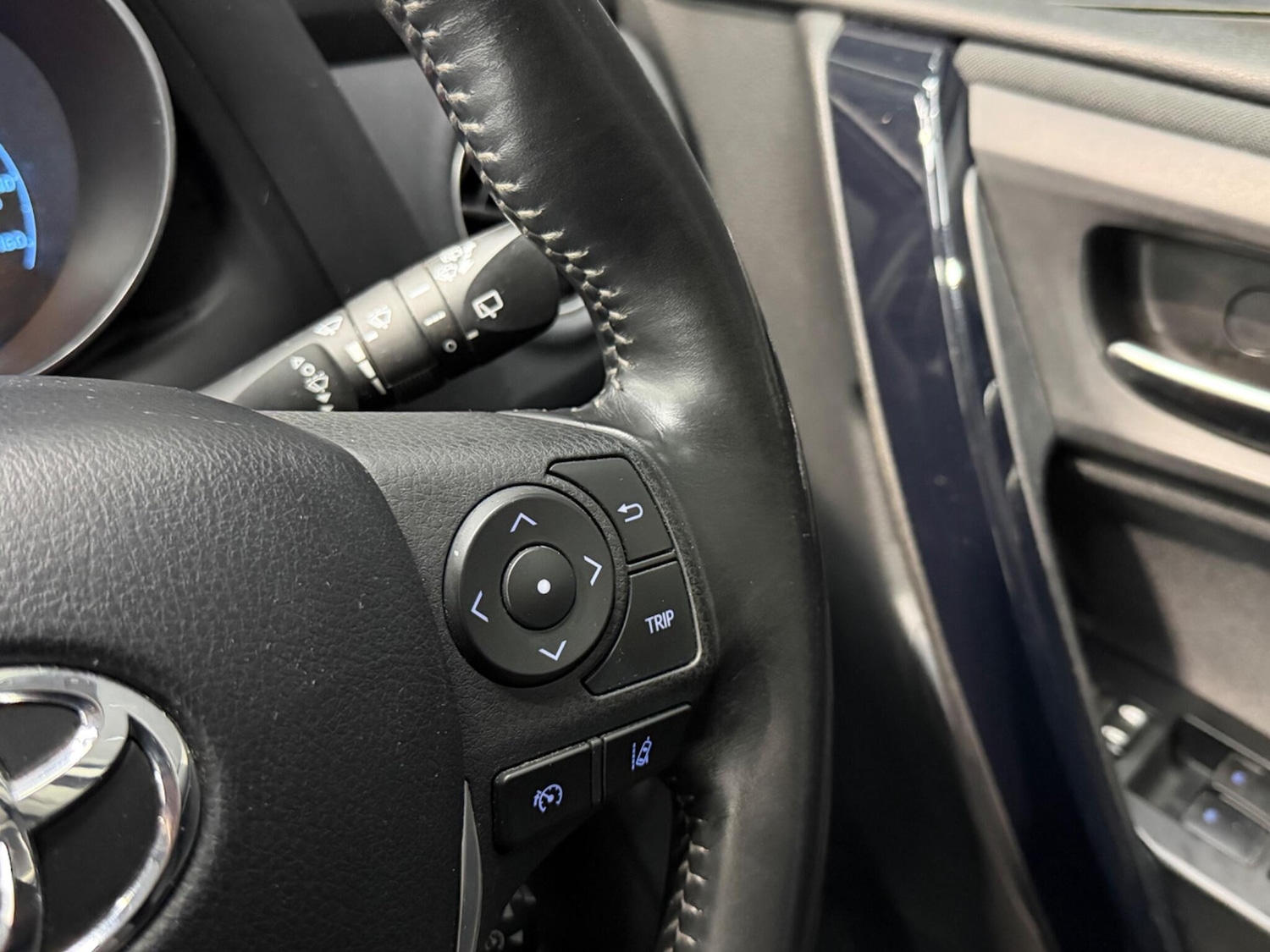 Used Toyota Auris 2017 for sale - 77709832: Photo 36