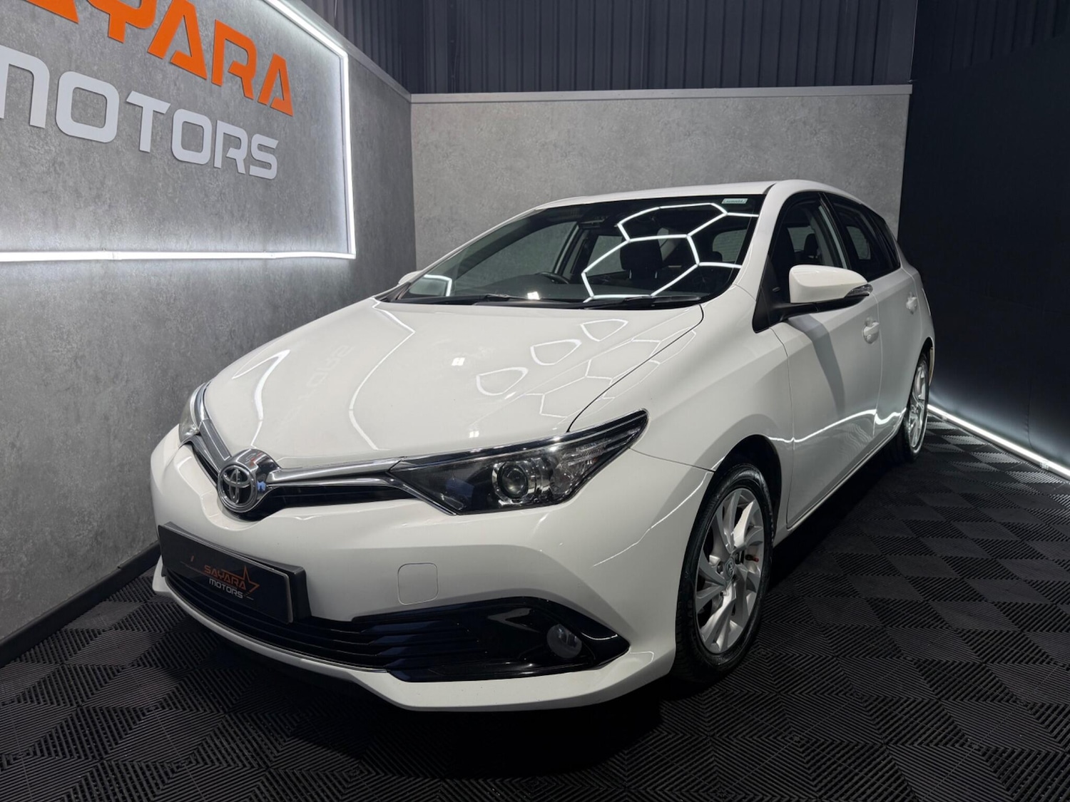 Used Toyota Auris 2017 for sale - 77709832: Photo 9