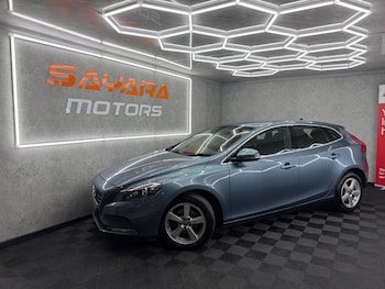 Used Volvo V40 2013 for sale - 78586045: Photo