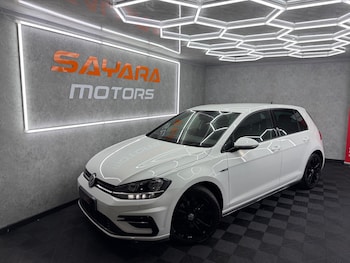 Used Volkswagen Golf 2017 for sale - 79121642: Photo