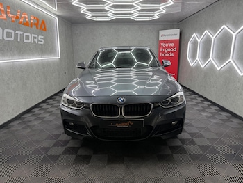 Used BMW 3 Series 2014 for sale - 79609640: Photo