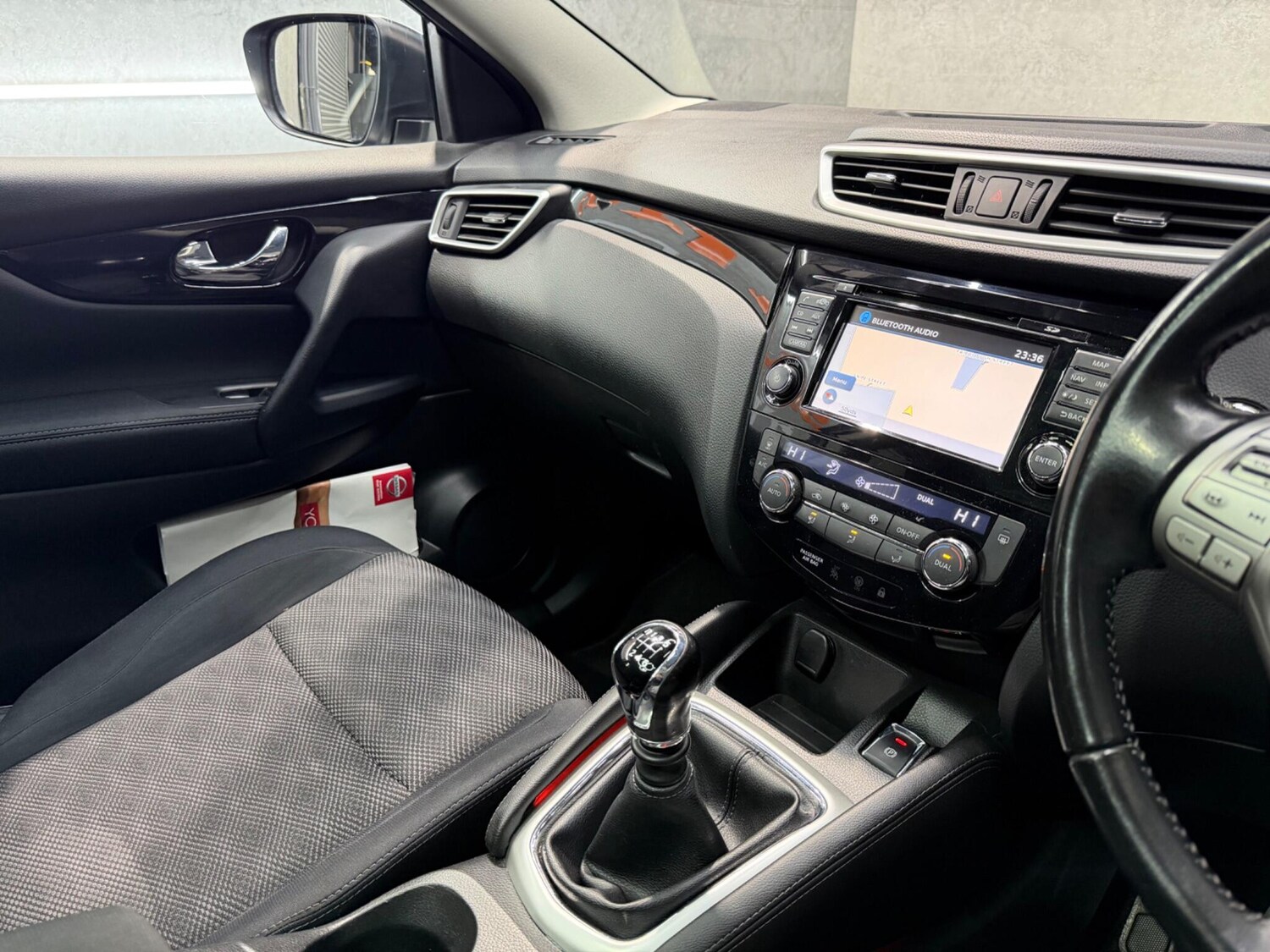 Used Nissan Qashqai for sale - 77484073: Photo 30