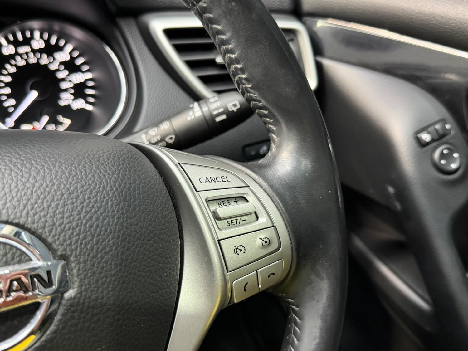 Used Nissan Qashqai for sale - 77753545: Photo 37