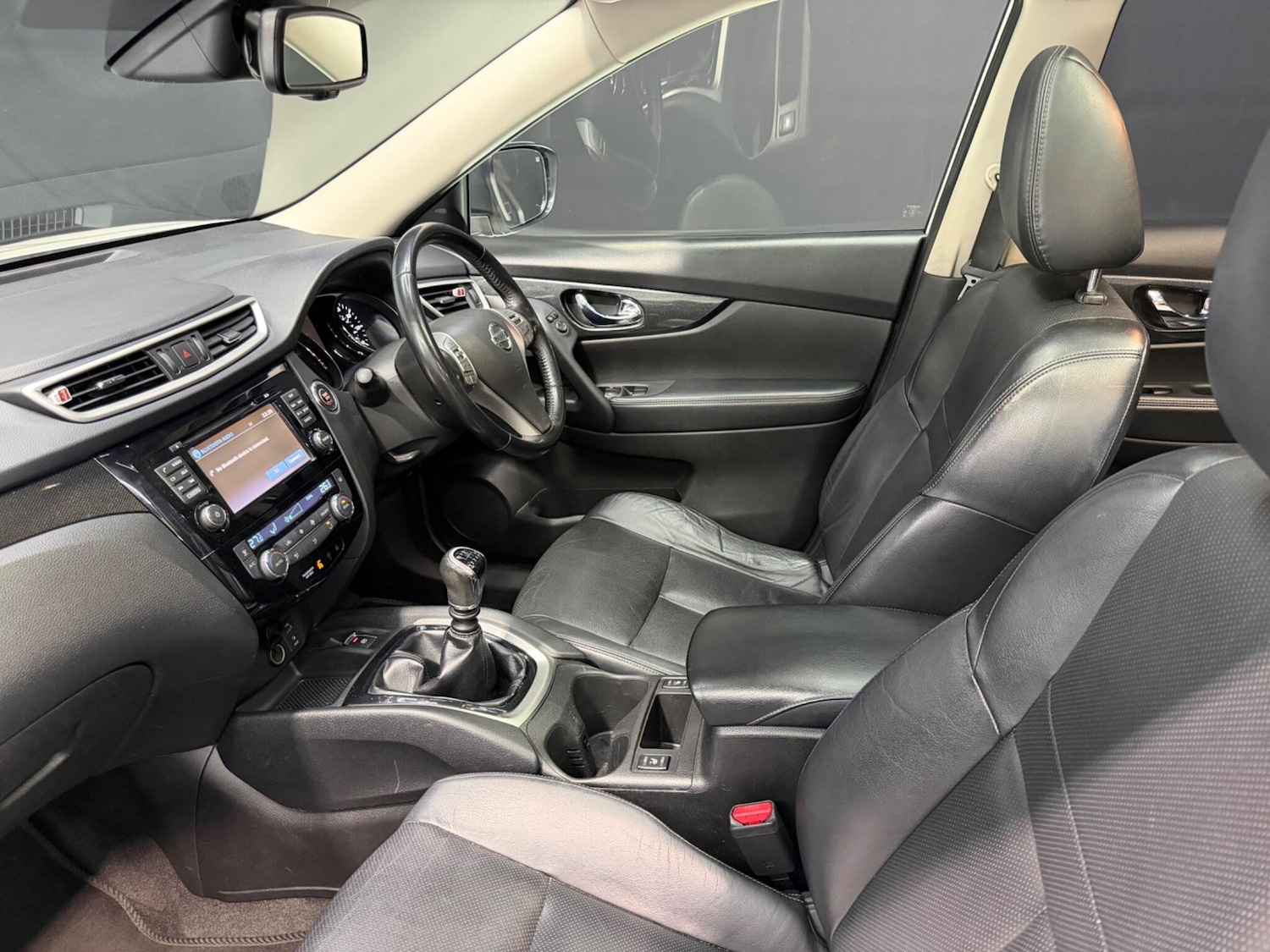 Used Nissan X-Trail 2016 for sale - 77524806: Photo 22