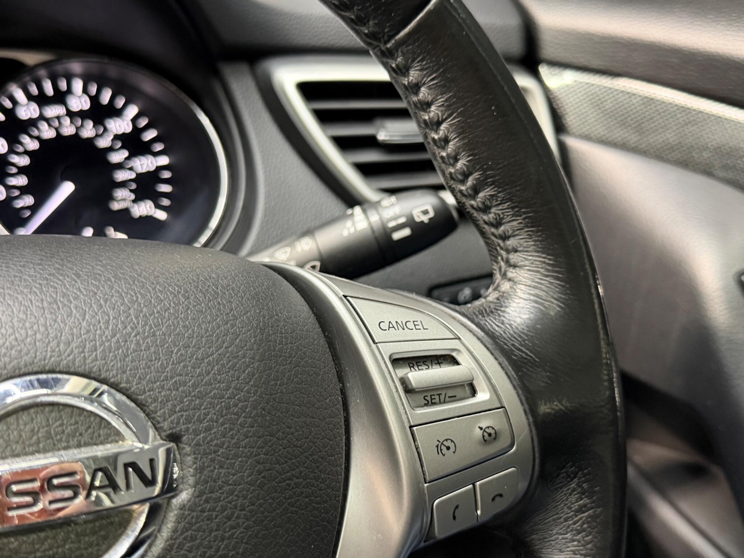 Used Nissan X-Trail 2016 for sale - 77524806: Photo 45