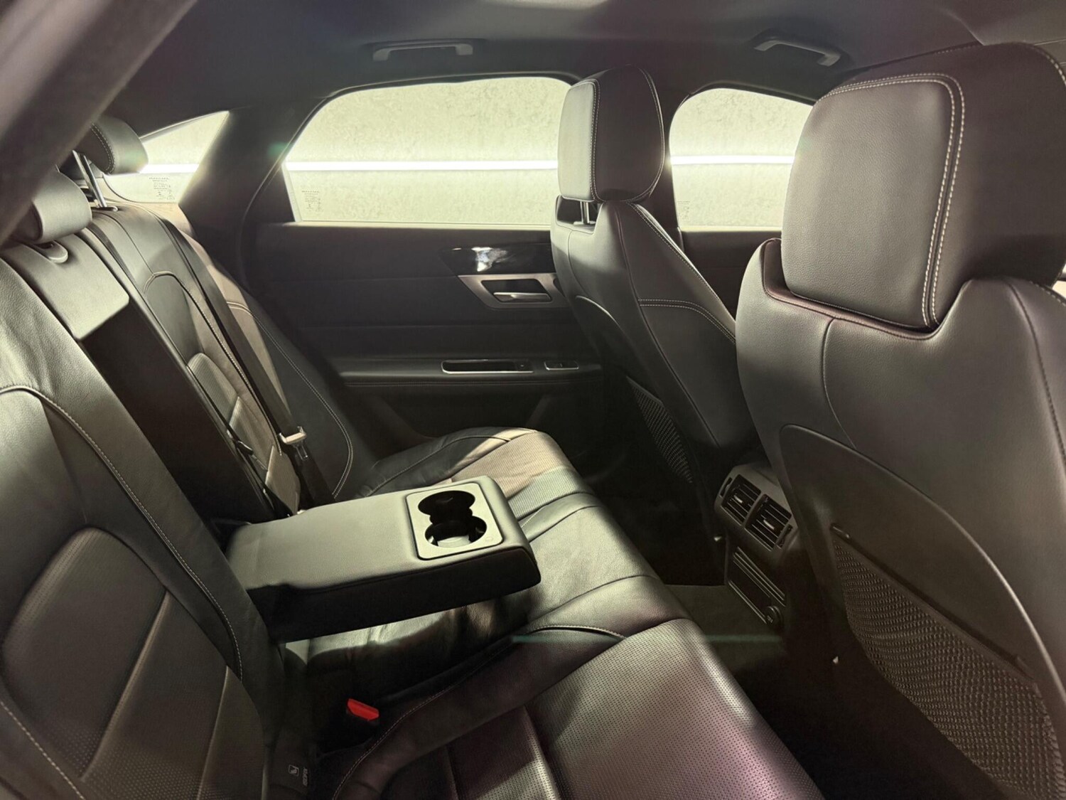 Used Jaguar XF 2017 for sale - 77839704: Photo 24