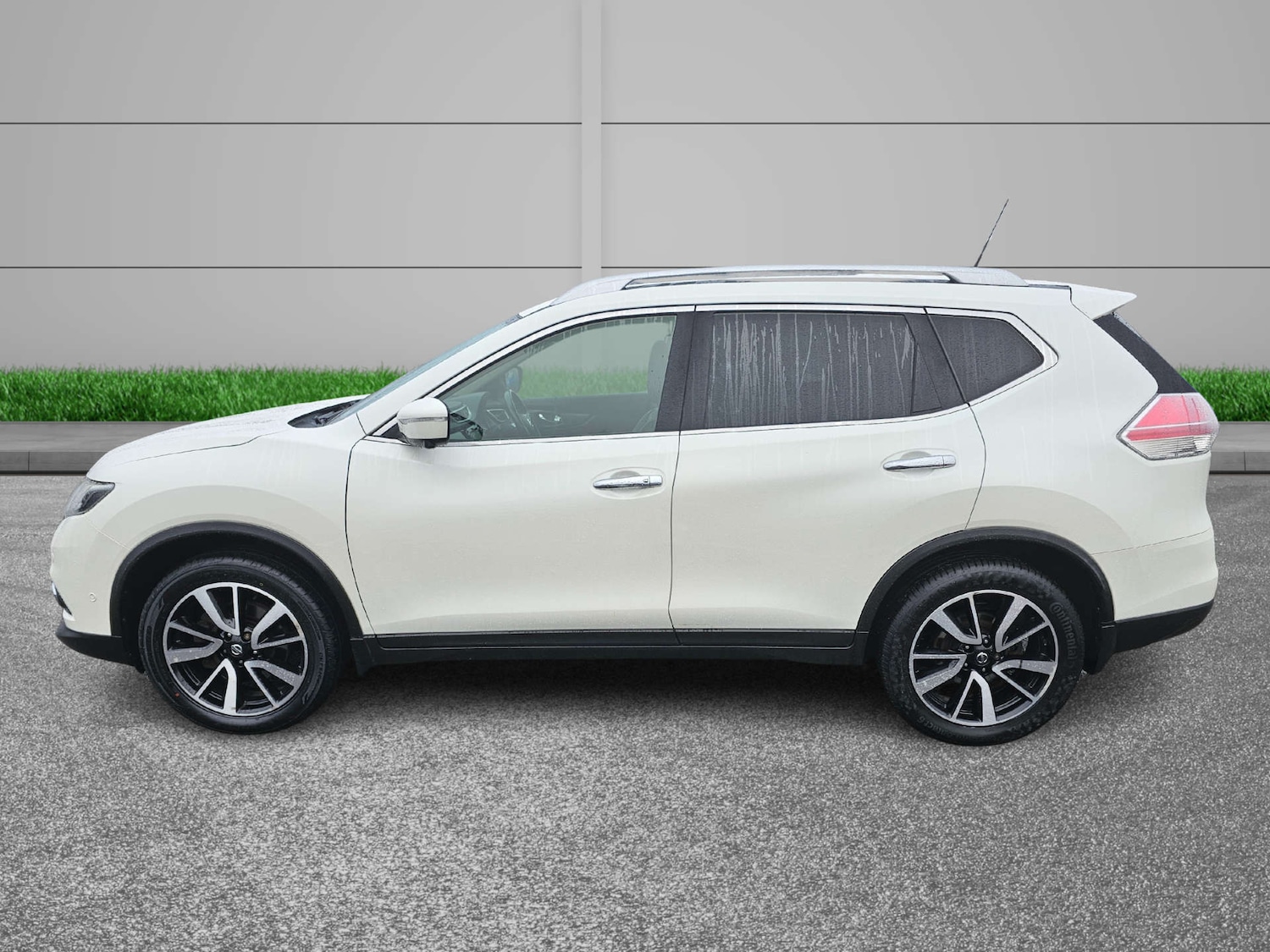 Used Nissan X-Trail 2017 for sale - 76274203: Photo 11