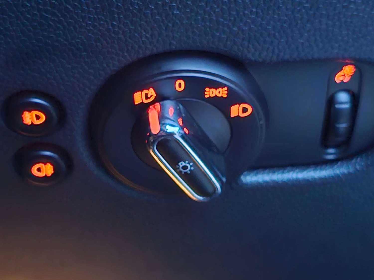 Used MINI Hatch 2016 for sale - 77346410: Photo 24