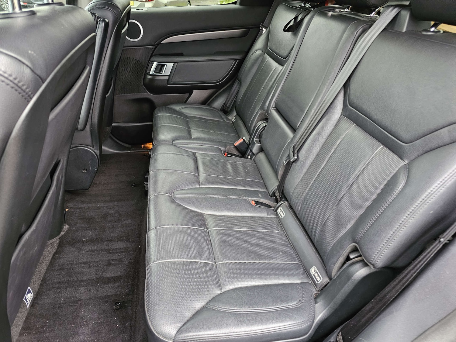 Used Land Rover Discovery 2017 for sale - 77065868: Photo 24