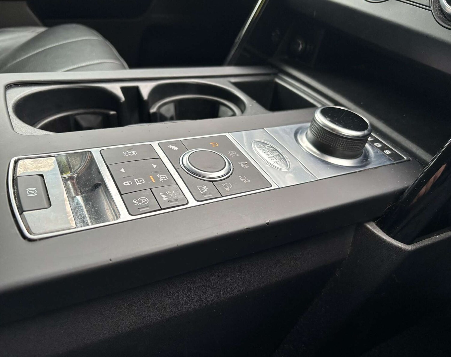 Used Land Rover Discovery 2017 for sale - 77065868: Photo 27