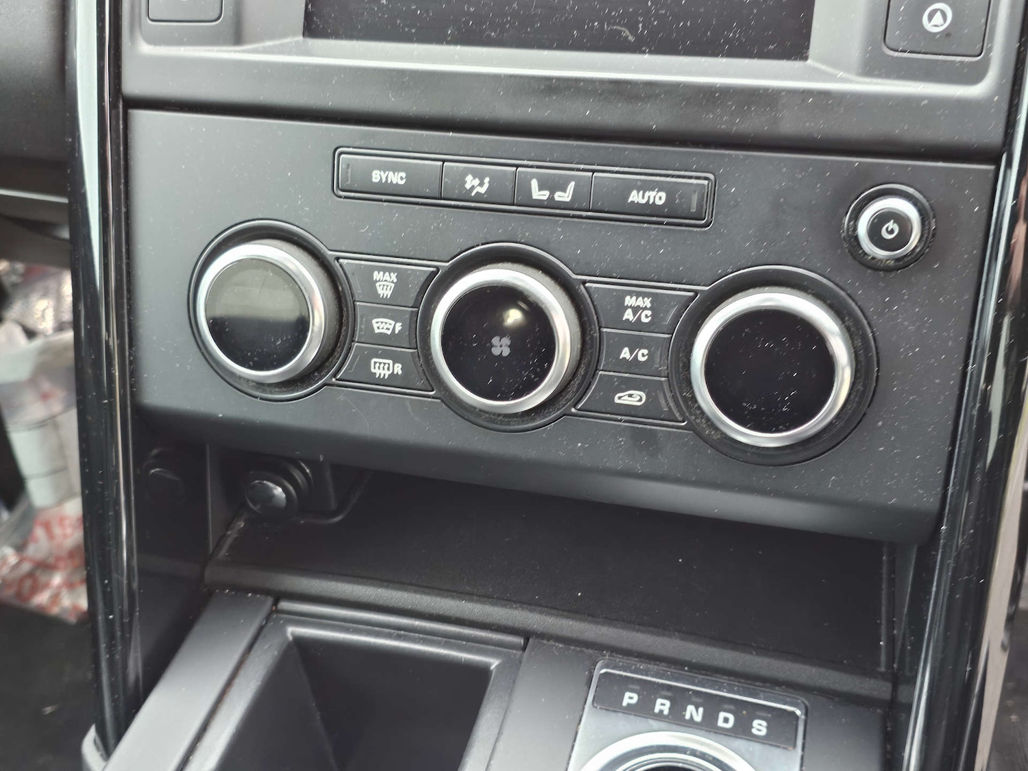 Used Land Rover Discovery 2017 for sale - 77065868: Photo 28