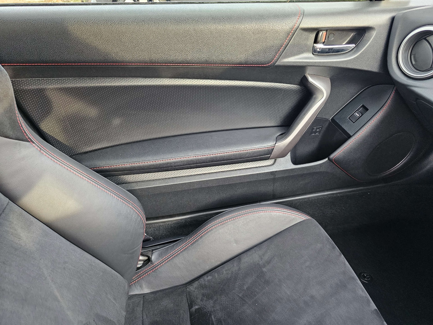 Used Subaru BRZ 2015 for sale - 76481416: Photo 53