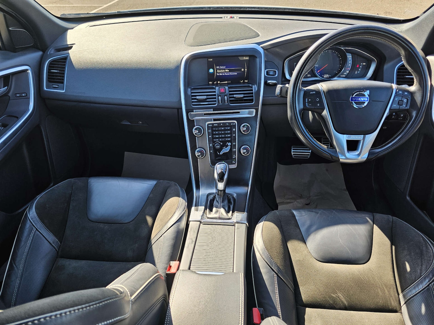 Used Volvo XC60 2017 for sale - 78167905: Photo 16