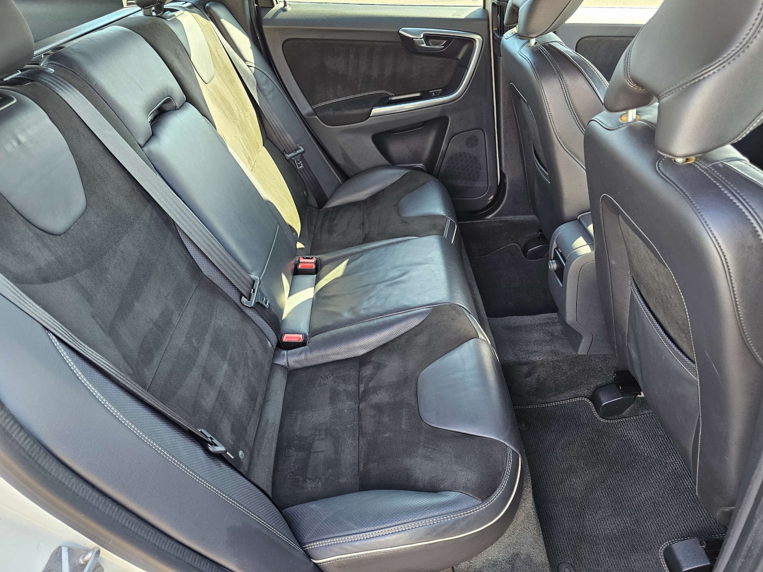 Used Volvo XC60 2017 for sale - 78167905: Photo 27