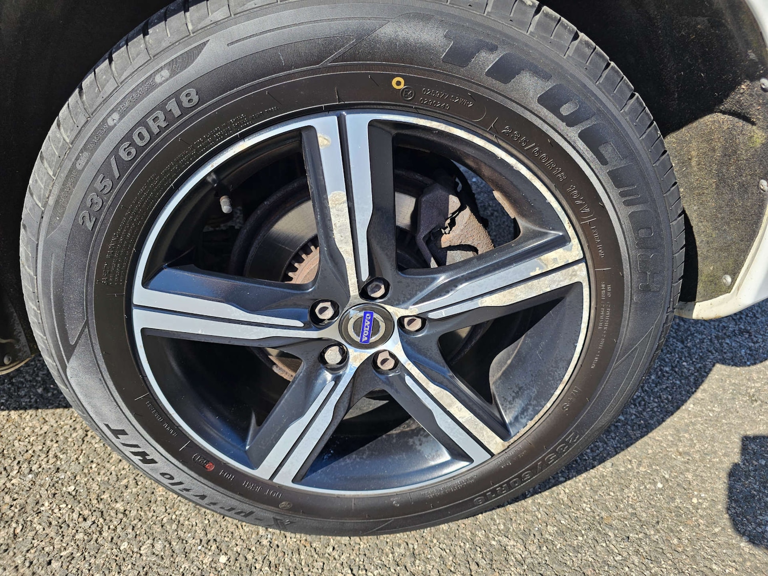 Used Volvo XC60 2017 for sale - 78167905: Photo 36