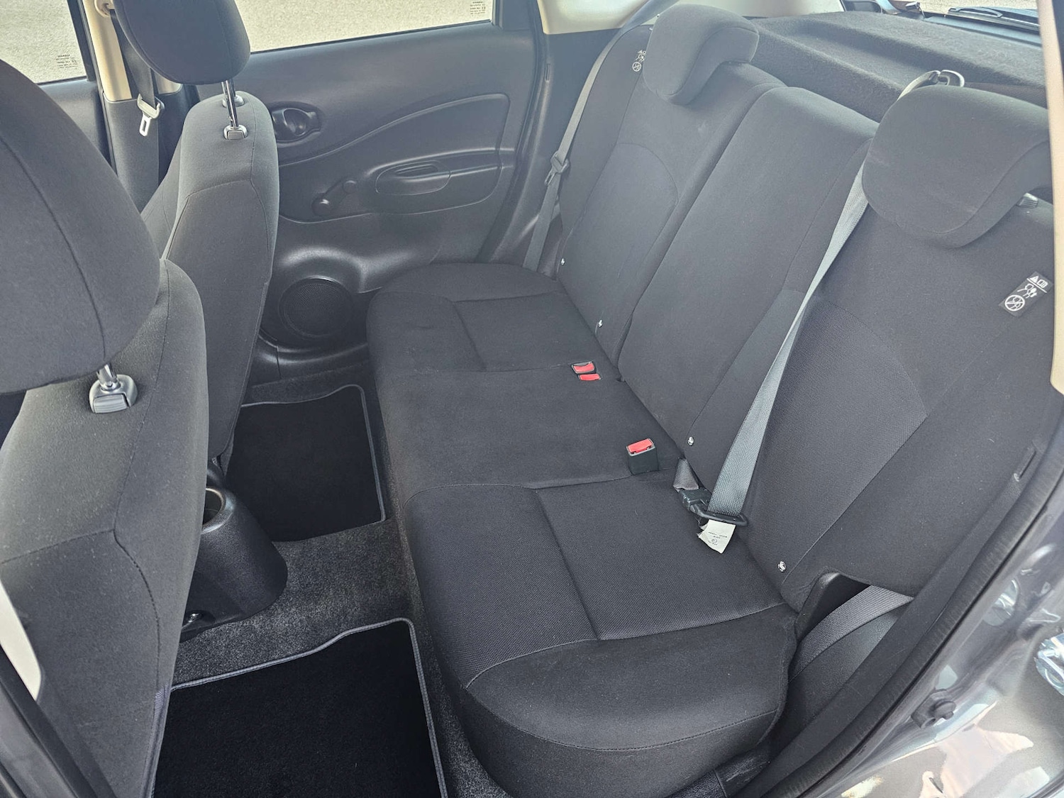 Used Nissan Note 2015 for sale - 76393363: Photo 25