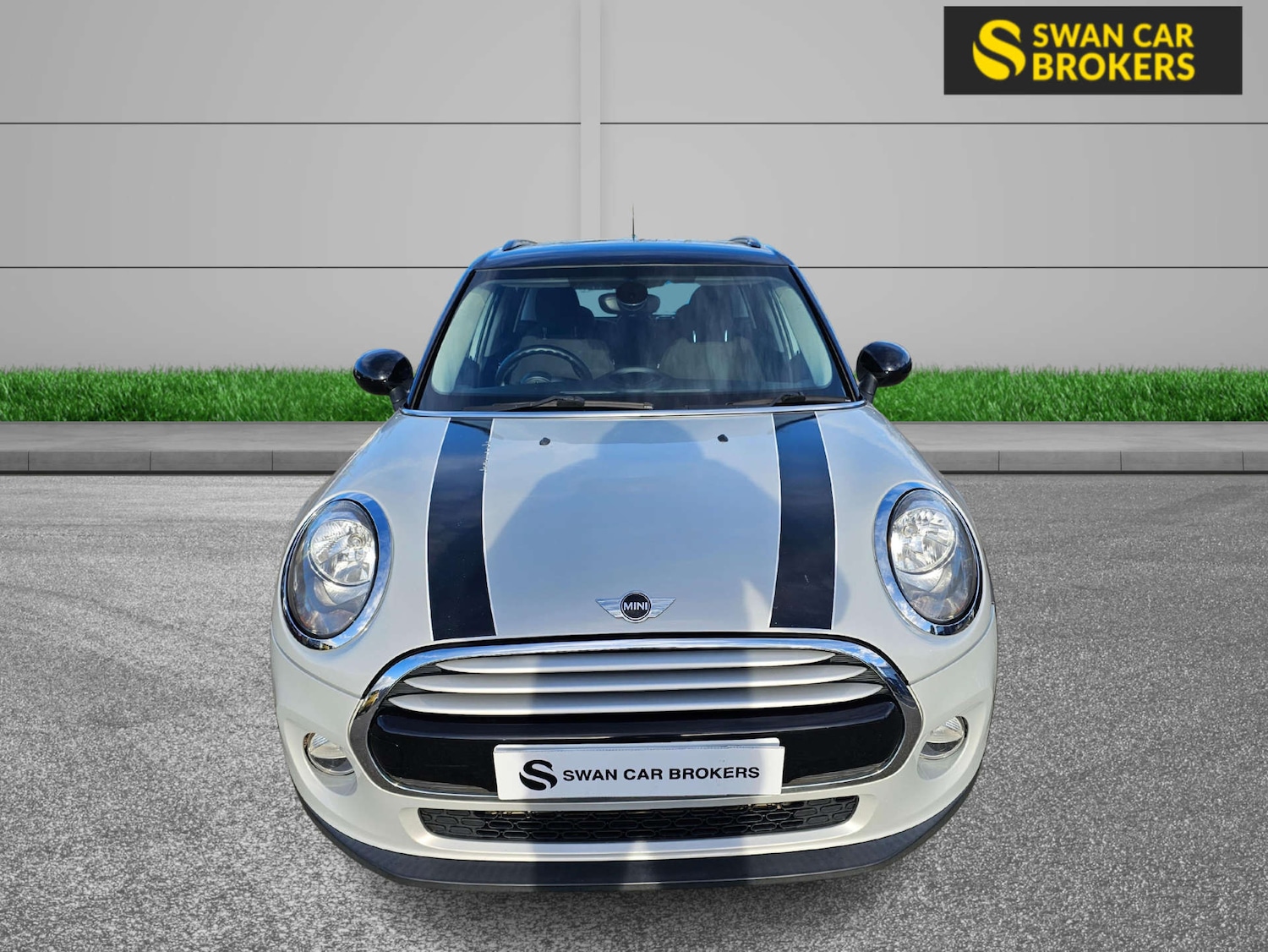 Used MINI Hatch 2015 for sale - 78020640: Photo 2